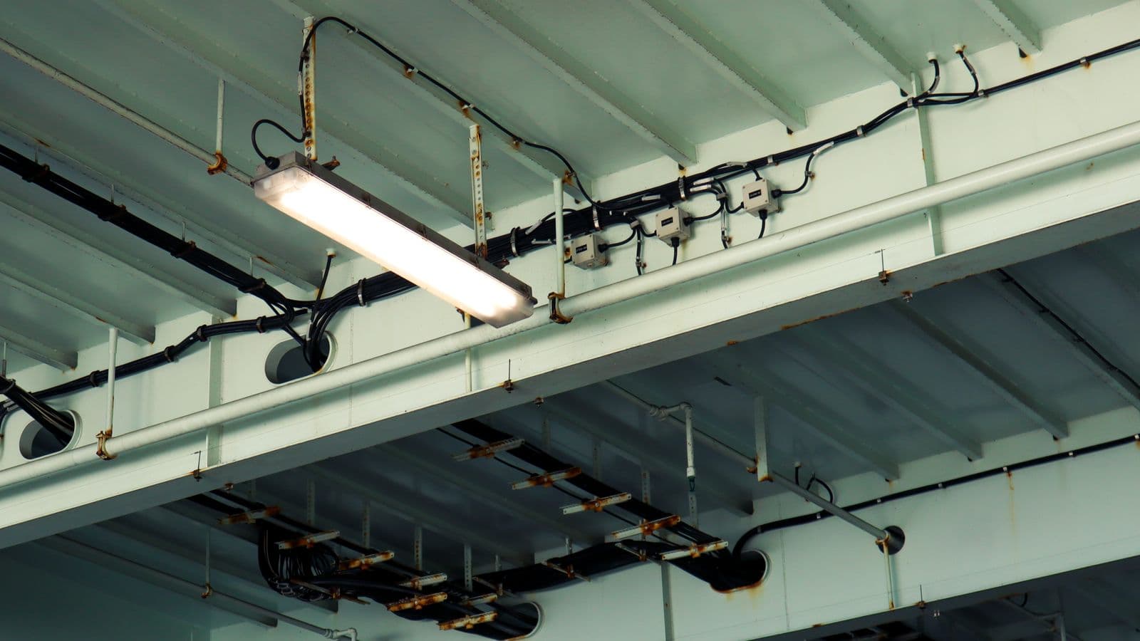 Workplace Lighting & OHS: Why TS EN 12464-1 Matters